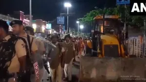 West Bengal Illegal Encroachment Drive Targets Kolkata Rail Hubs And Markets 014 8092179.html