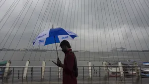 Heavy Rain Batters Kerala Imd Issues Yellow Alert For 11 Districts Holiday For Schools In Thrissur 8136777.html