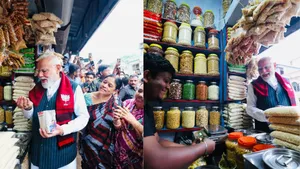 PM Modi Enjoys Jhalmuri In Bengal; Shopkeeper’s ‘Pyaaz Khate Hain?’ Question Goes Viral, Watch 