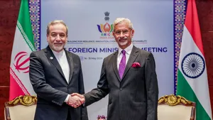 Jaishankar Holds Bilateral Meet with Iran's Araghchi, Discuss West Asia Crisis