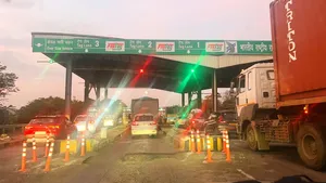 Mumbai-Goa Highway Traffic Jam: Holiday Rush Triggers Long Delays Across Konkan Route