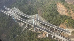 Mumbai–Pune Missing Link Opens: ₹6,700 Crore Cost, Time Cut, Distance Reduced, Rules Explained