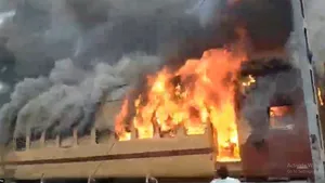 Sasaram Railway Station Fire Incident: Firefighters Douse Flames, No Casualities Reported