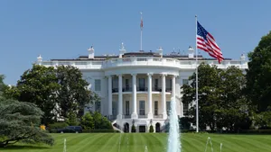 Gunfire Near White House Triggers Brief Lockdown; Armed Suspect Confronted by Police