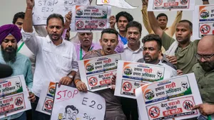 E20 Fails to Win NDA Supporters as Majority Raise Mileage, Vehicle Damage Concerns: CVoter Survey Finds