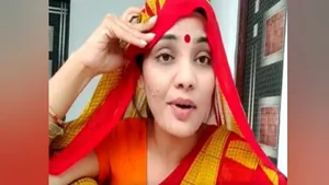 यूपी में का बा....गाने वाली नेहा सिंह राठौर को UP में मिल गया दूल्‍हा, लखनऊ में रचाया ब्‍याह 