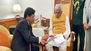 मेघालय  संगमा ने राज्यपाल के सामने सरकार बनाने का दावा किया पेश, जानें कब लें सकते हैं शपथ