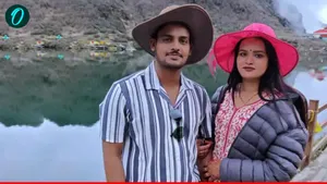 Honeymoon Couple: प्रतापगढ़ के नवविवाहित जोड़े का सिक्किम में हादसा, परिवार में मातम, बचाव कार्य जारी