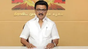 DMK Manifesto Tamil Nadu Polls: महिलाओं को ₹2000 महीना-₹8000 के कूपन, कैसे ये प्लान बनेगा गेम चेंजर?