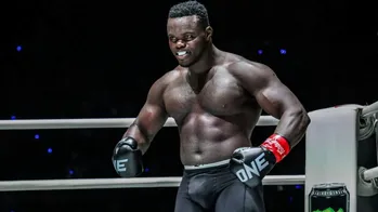 करीब 125 किलो वजनी हेवीवेट बाहुबली फाइटर, डाइट जानकर आप भी दंग रह जाएंगे