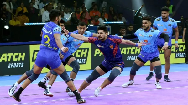 Pro Kabaddi League: दबंग दिल्ली ने दिखाई दबंगई, बड़े अंतर से मैच जीतकर बनाई प्लेऑफ़ में जगह