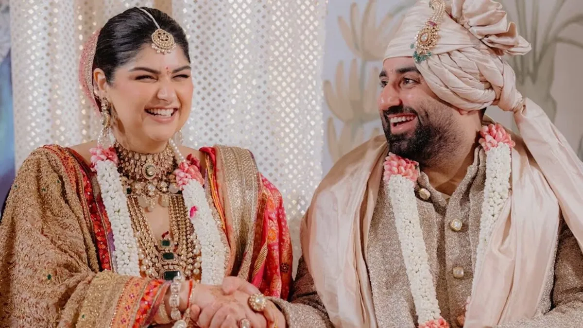 अर्जुन कपूर की बहन Anshula Kapoor की हुई शादी, दूल्हे राजा रोहन ठक्कर के साथ वेडिंग फोटोज ने जीता लोगों का दिल