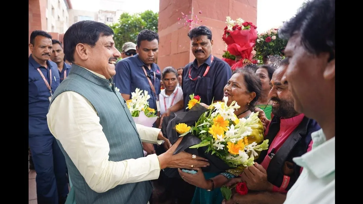 MP News: 10 साल बाद शुरू हुई पदोन्नति प्रक्रिया, मुख्यमंत्री डॉ. मोहन यादव को कर्मचारियों ने दिया धन्यवाद