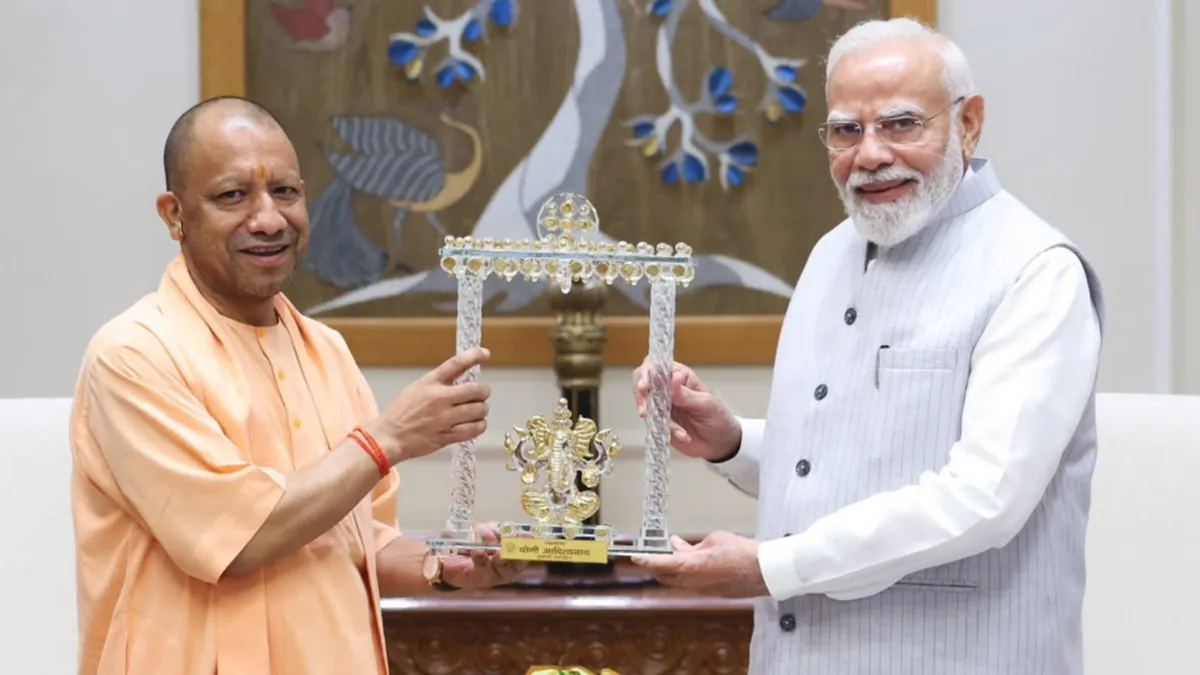 PM मोदी और CM योगी की मीटिंग ने बढ़ाई हलचल: क्या हुई बात? राज्यसभा-विधान परिषद चुनाव के बीच दिल्ली में मंथन