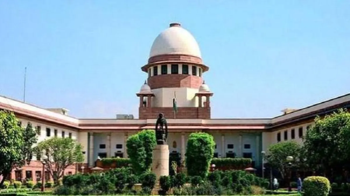 एक झटके में छात्रों पर दर्ज FIR रद्द, क्या है आर्टिकल 142, जिससे सुप्रीम कोर्ट को मिलती है ये खास ताकत?