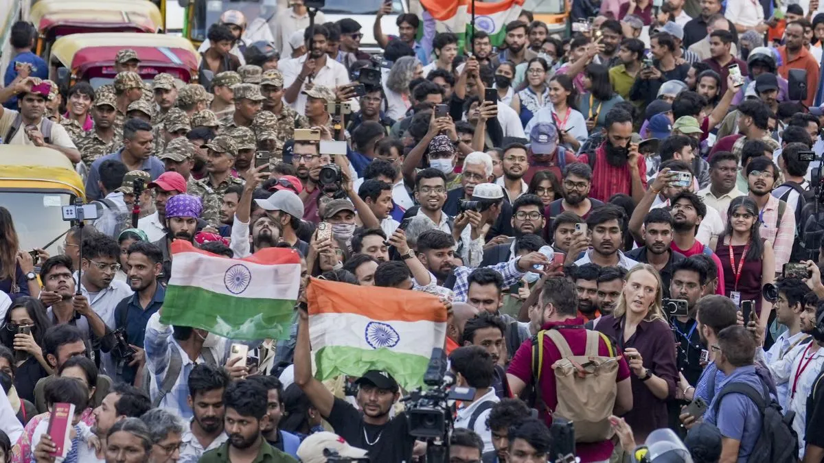 CJP प्रोटेस्ट में लगे 'हिंदुत्व मुर्दाबाद' के नारे? विवाद के बाद 300 प्रदर्शनकारियों पर संगीन धाराओं में FIR