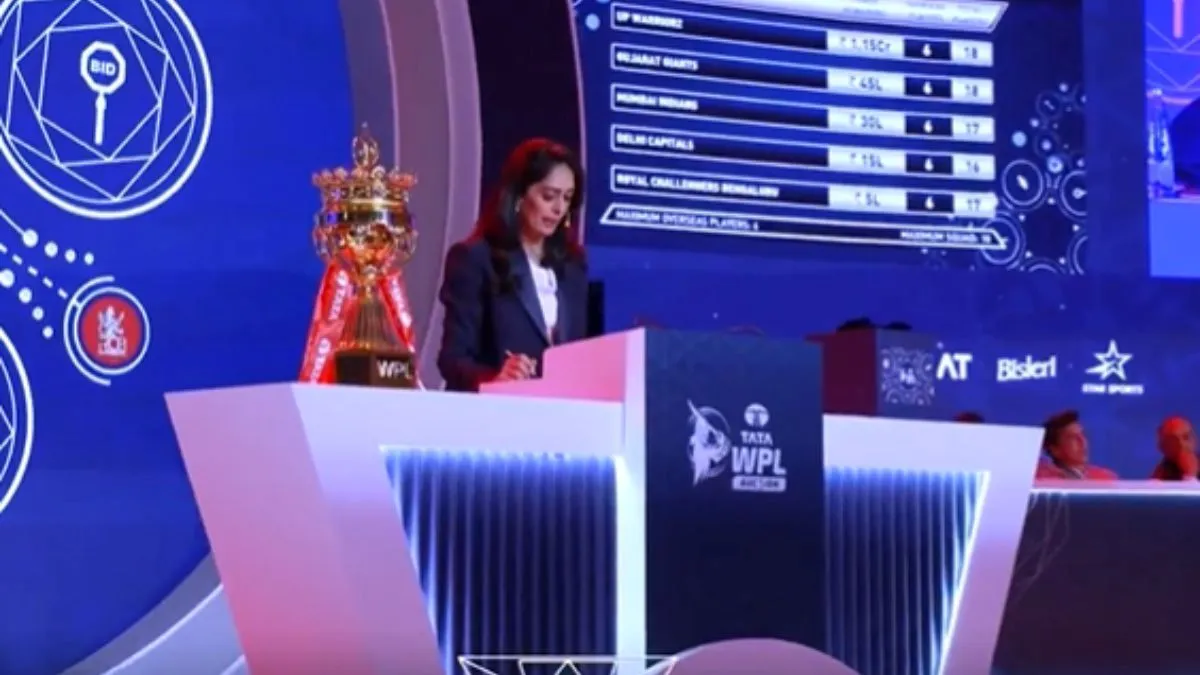 WPL 2027 Auction: सोफी मोलिन्यू पर बरसे करोड़ों, किस खिलाड़ी को मिली सबसे बड़ी रकम, देखें पूरी लिस्ट