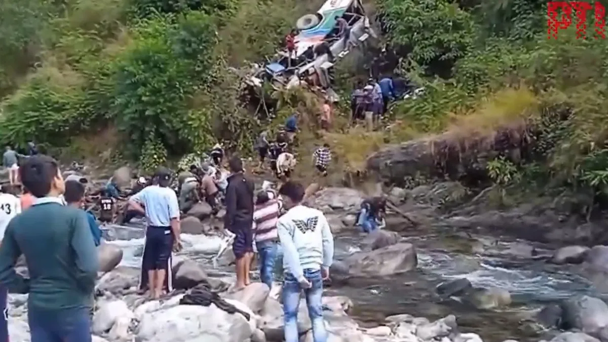 36 dead after bus falls into gorge in Uttarakhand's Almora -Times of India- #timesofindia #India #News