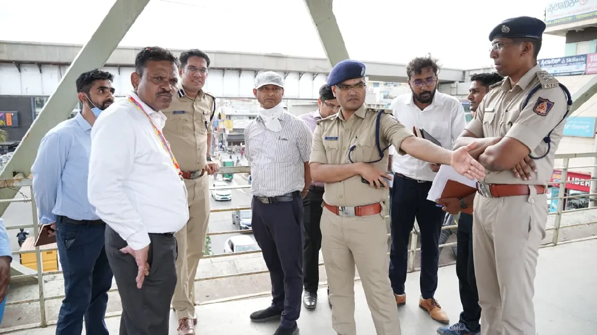 Bengaluru Traffic: ಬೆಂಗಳೂರಿನ ಪ್ರಮುಖ ಜಂಕ್ಷನ್‌ಗಳಲ್ಲಿ ಸಂಚಾರ ದಟ್ಟಣೆ ನಿವಾರಣೆಗೆ ಯೋಜನೆ ರೂಪಿಸಿದ ಜಿಬಿಎ
