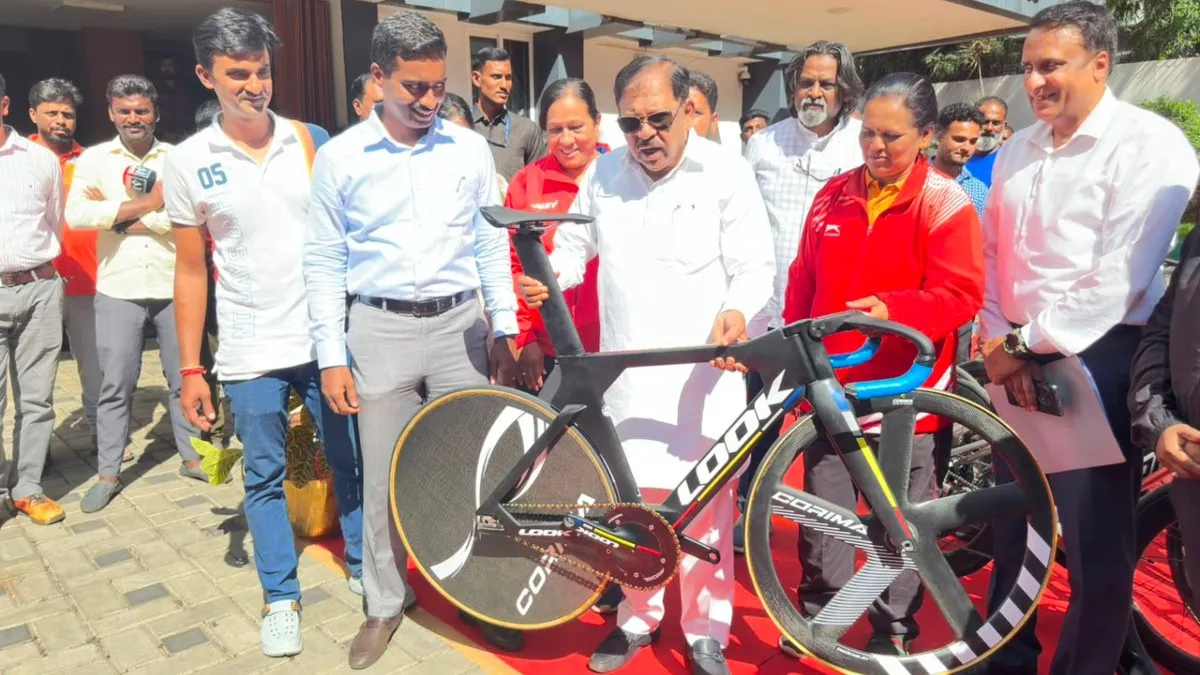 ಅಂತಾರಾಷ್ಟ್ರೀಯ ಪದಕ ಗುರಿ; 35 ಕ್ರೀಡಾಪಟುಗಳಿಗೆ ಹೈಎಂಡ್ ಸೈಕಲ್ ನೀಡಿದ ಸರ್ಕಾರ: ಪರಮೇಶ್ವರ್