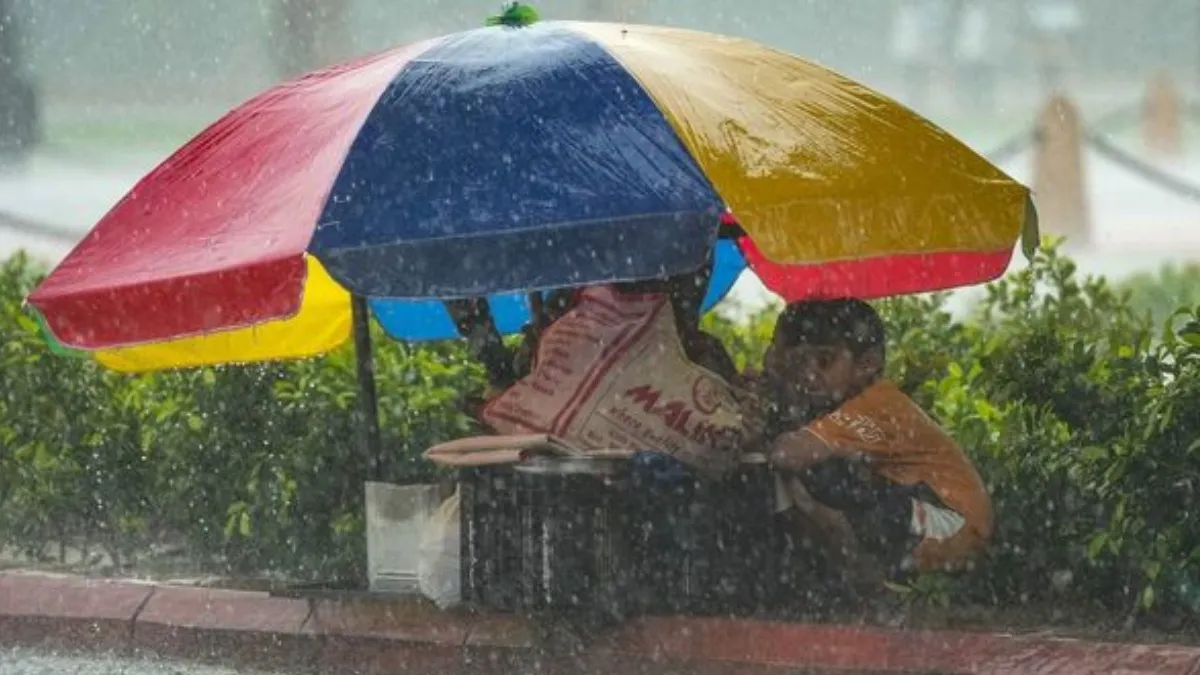 Karnataka Monsoon: ಬೆಂಗಳೂರು ಸೇರಿ ರಾಜ್ಯದ ಈ ಜಿಲ್ಲೆಗಳಲ್ಲಿ ಎರಡು ದಿನ ಭಾರಿ ಮಳೆ ಸಾಧ್ಯತೆ: ಐಎಂಡಿ ಮುನ್ಸೂಚನೆ