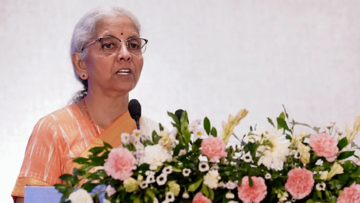 Nirmala Sitharaman: ನೀಟ್ ಪ್ರಶ್ನೆ ಪತ್ರಿಕೆ ಸೋರಿಕೆಯಿಂದ ವಿದ್ಯಾರ್ಥಿಗಳಿಗೆ ಲಾಭವಾಗಿದೆ: ನಿರ್ಮಲಾ ಸೀತಾರಾಮನ್‌!