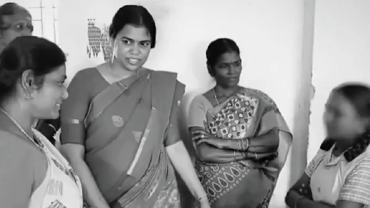 ಸರ್ಕಾರಿ ಶಾಲೆಯ ವಿದ್ಯಾರ್ಥಿನಿಗೆ ತಮಿಳುನಾಡು ಸಚಿವೆಯ 'ಇಂಗ್ಲಿಷ್ ಕ್ಲಾಸ್'; ಕಣ್ಣೀರಿಟ್ಟ ಮಗು, ವಿಡಿಯೋ ವೈರಲ್