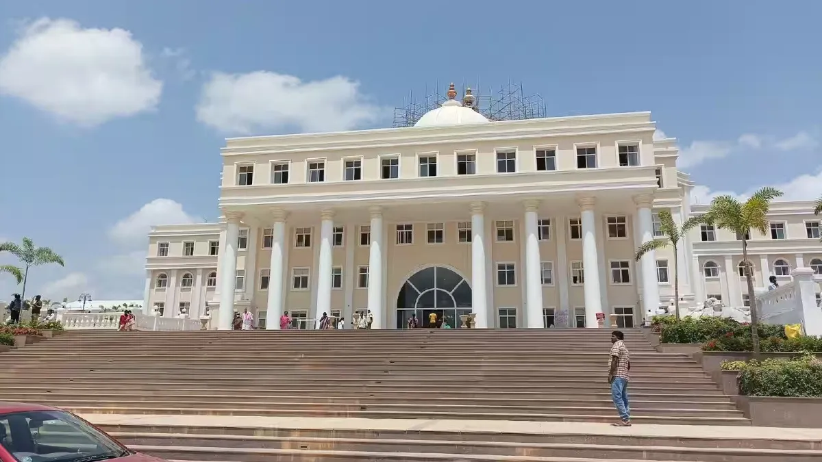 'ಚಿಟ್ಟೆ ಚರ್ಮದ ಕಾಯಿಲೆ' ಸಂಶೋಧನೆಗಾಗಿ ಶ್ರೀ ಮಧುಸೂದನ ಸಾಯಿ ಆಸ್ಪತ್ರೆಗೆ 5.50 ಕೋಟಿ ರೂ ಅನುದಾನ ಘೋಷಿಸಿದ ಐಸಿಎಂಆರ್