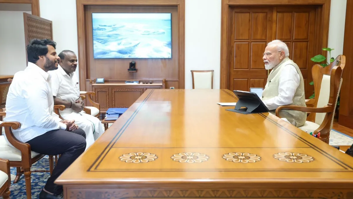 HD Kumaraswamy: ಮೋದಿ ಜೊತೆ ಮಾತುಕತೆ; ರಾಜ್ಯ ರಾಜಕಾರಣಕ್ಕೆ ಕುಮಾರಸ್ವಾಮಿ ರೀ-ಎಂಟ್ರಿ? ಕಾರಣವೇನು?