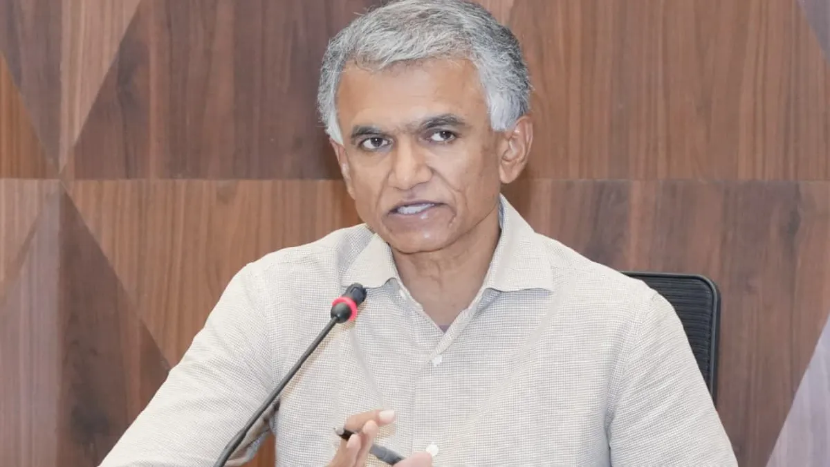 ಬೆಂಗಳೂರು ಅಭಿವೃದ್ಧಿಗೆ ಕೃಷ್ಣ ಬೈರೇಗೌಡ ಖಡಕ್ ಸೂಚನೆ: ರಸ್ತೆ ಗುಂಡಿ, ಆಸ್ತಿ ತೆರಿಗೆ ಸೇರಿ ಹಲವು ಸಮಸ್ಯೆಗಳಿಗೆ ಪರಿಹಾರ