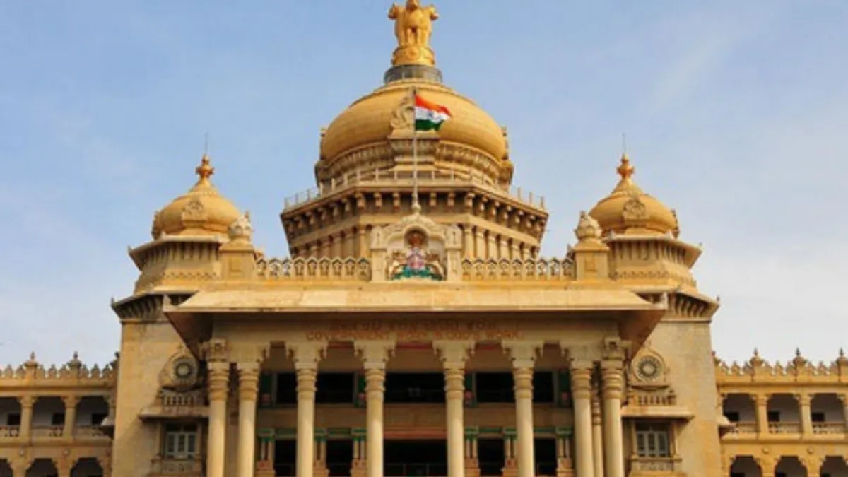 Government Employees: ಸರ್ಕಾರಿ ನೌಕರರಿಗೆ ಗುಡ್‌ನ್ಯೂಸ್‌: OPS ಜಾರಿಗೆ ಕೌಂಟ್‌ಡೌನ್‌? ಹೊರಬಿತ್ತು ಬಿಗ್‌ ಅಪ್‌ಡೇಟ್‌!