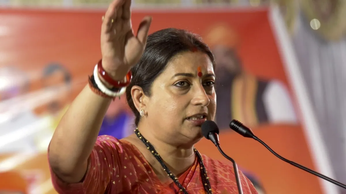 55ನೇ ವಯಸ್ಸಲ್ಲಿ ಕೀಲುಗಳು ನೋಯುತ್ತಿರುವಾಗ ಮಕ್ಕಳಿಗೆ ನಿಮ್ಮ ಕಾಲ್ ರಿಸೀವ್ ಮಾಡಲೂ ಪುರುಸೊತ್ತಿರುವುದಿಲ್ಲ: ಸ್ಮೃತಿ ಇರಾನಿ