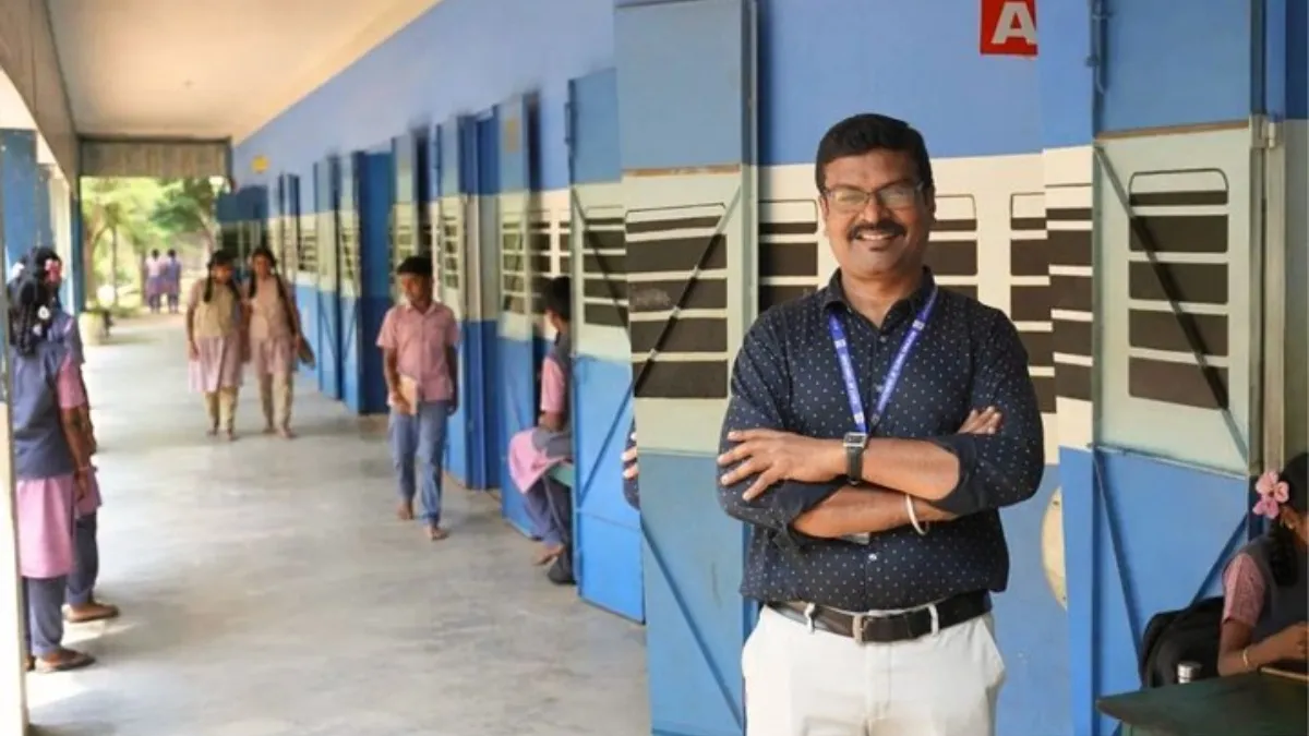 ಸರ್ಕಾರಿ ಶಾಲೆಯ ಚಿತ್ರಣವನ್ನೇ ಬದಲಿಸಿದ ಶಿಕ್ಷಕ: ರೈಲು ಬೋಗಿಯಾದ ತರಗತಿಗಳು, ಮೂರು ಪಟ್ಟು ಹೆಚ್ಚಾದ ದಾಖಲಾತಿ