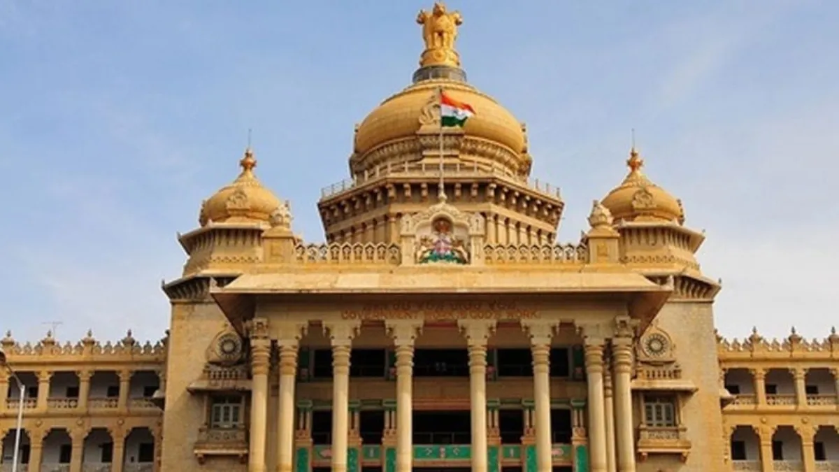 Karnataka Government Jobs:10 ಸಾವಿರ ಹುದ್ದೆಗಳಿಗೆ 16 ಲಕ್ಷ ಅರ್ಜಿ! ವಿವಿಧ ಇಲಾಖೆಗಳ ನೇಮಕಾತಿಗೆ ಭಾರಿ ಪೈಪೋಟಿ