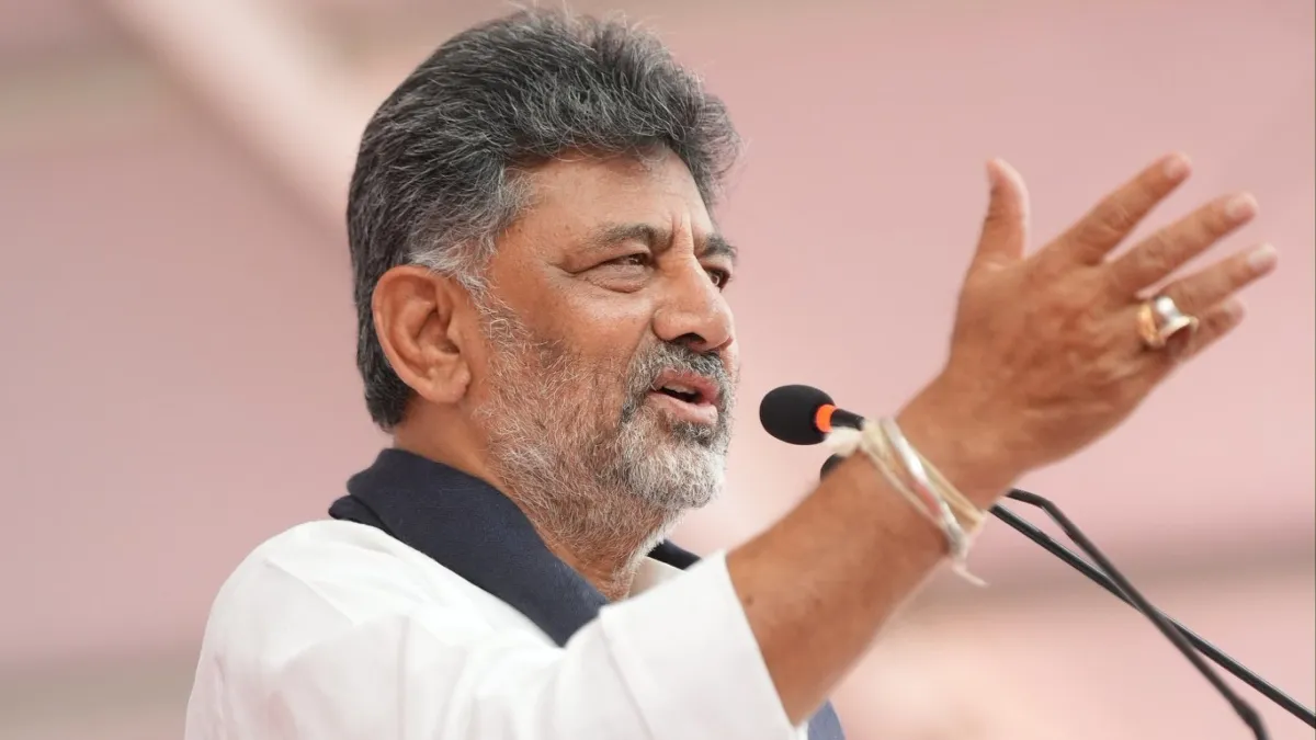 DK Shivakumar: ಗ್ಯಾರಂಟಿಗಳಿಂದ ಸರ್ಕಾರಕ್ಕೆ ಆರ್ಥಿಕ ಸಂಕಷ್ಟ ಎದುರಾಗಿರುವುದು ನಿಜವೆಂದ ಸಿಎಂ