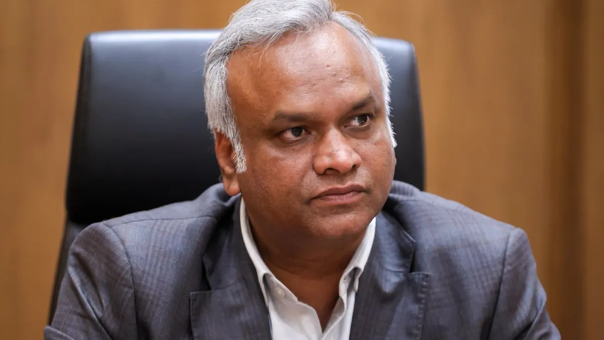 ಕರ್ನಾಟಕ ಪೊಲೀಸ್ ಇಲಾಖೆಗೆ ಭರ್ಜರಿ ಸರ್ಜರಿ ಮಾಡುವ ಪ್ಲ್ಯಾನ್: ಗೃಹ ಸಚಿವ ಪ್ರಿಯಾಂಕ್ ಖರ್ಗೆ ಹೇಳಿದ್ದೇನು