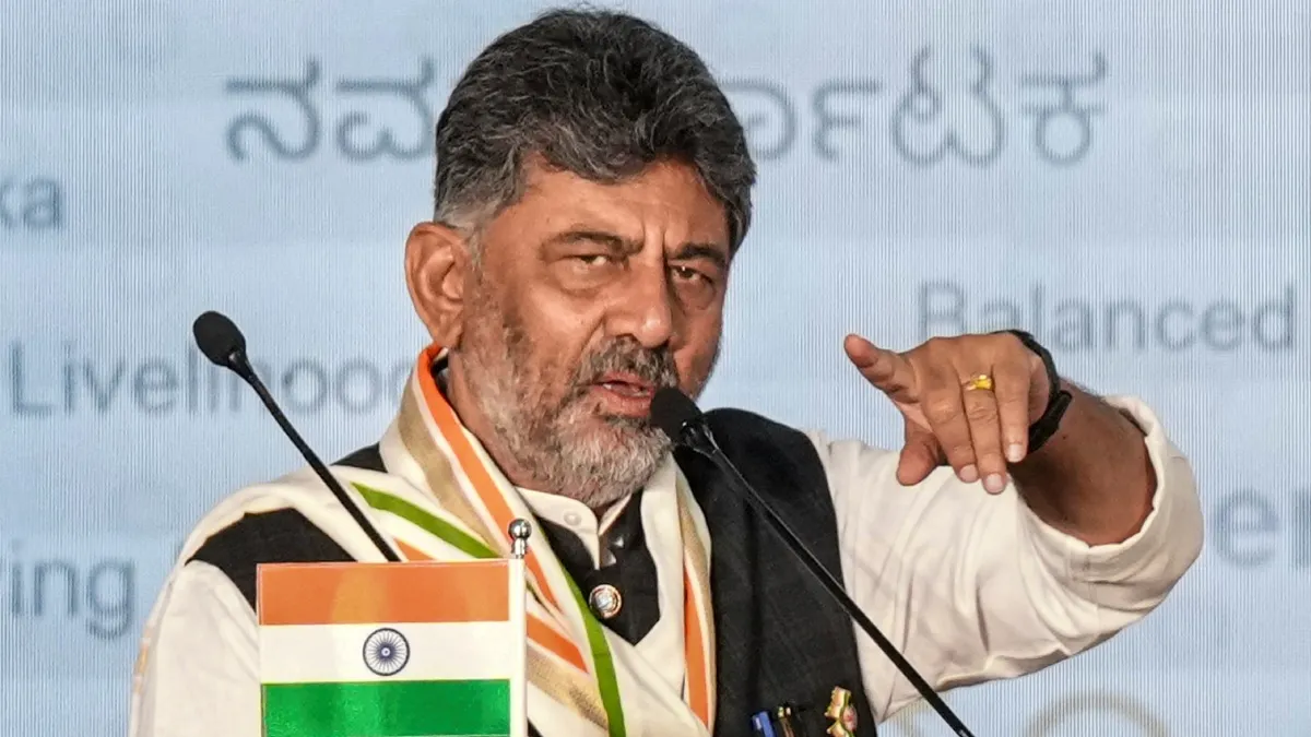 Karnataka Politics: ಬಿಜೆಪಿ-ಜೆಡಿಎಸ್‌ ಹಲವು ನಾಯಕರು ಕಾಂಗ್ರೆಸ್ ಸಂಪರ್ಕದಲ್ಲಿ; ಡಿಕೆಶಿ ಸ್ಫೋಟಕ ಹೇಳಿಕೆ, ಎಚ್‌ಡಿಕೆಗೆ ಟಾಂಗ್‌