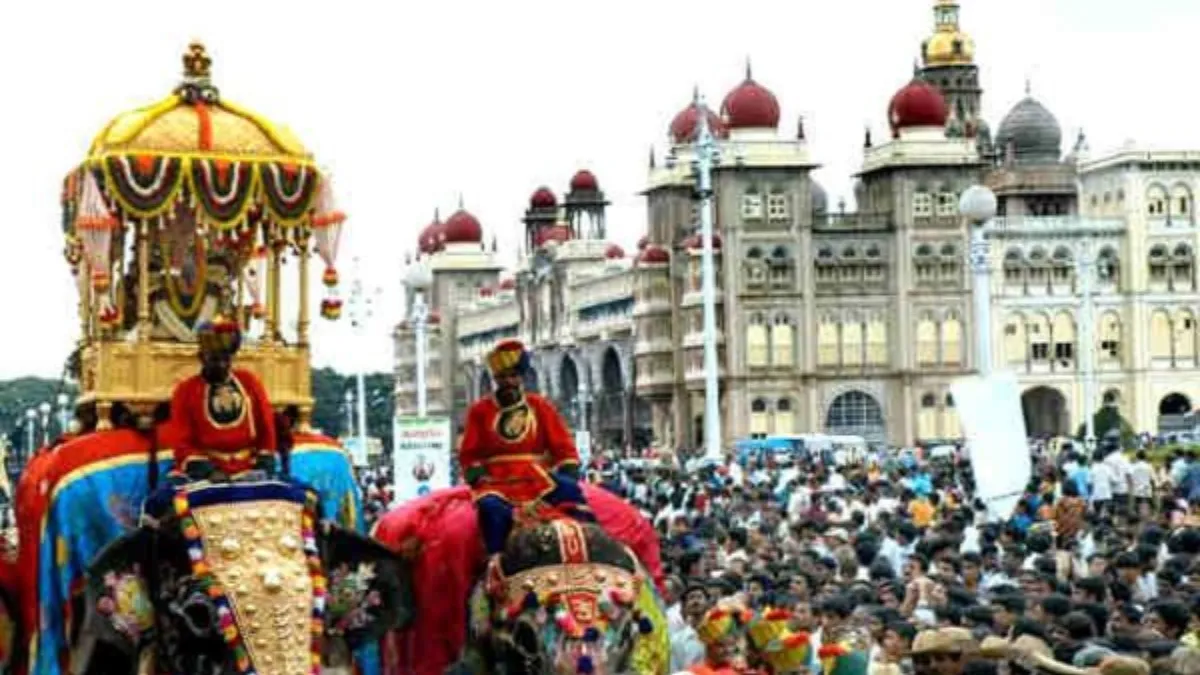 Mysuru Dasara 2026: ಜಂಬೂ ಸವಾರಿ, ಡ್ರೋನ್ ಶೋ ಟಿಕೆಟ್ ಹಾಗೂ ಗೋಲ್ಡ್ ಕಾರ್ಡ್ ಆನ್‌ಲೈನ್ ಬುಕಿಂಗ್ ಆರಂಭ, ಲಿಂಕ್‌ ಇಲ್ಲಿದೆ!