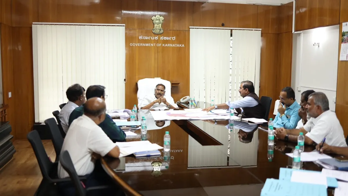 Government: ಹಾಸನ ಐಐಟಿ ಕನಸಿಗೆ ಭೂಮಿ ಸಿದ್ಧ; ರೈತರಿಗೆ ಬಾಕಿ ಪರಿಹಾರಕ್ಕೂ ಸೂಚನೆ: ಬಿಗ್‌ ಅಪ್‌ಡೇಟ್‌ ಕೊಟ್ಟ ಶಿವಲಿಂಗೇಗೌಡ