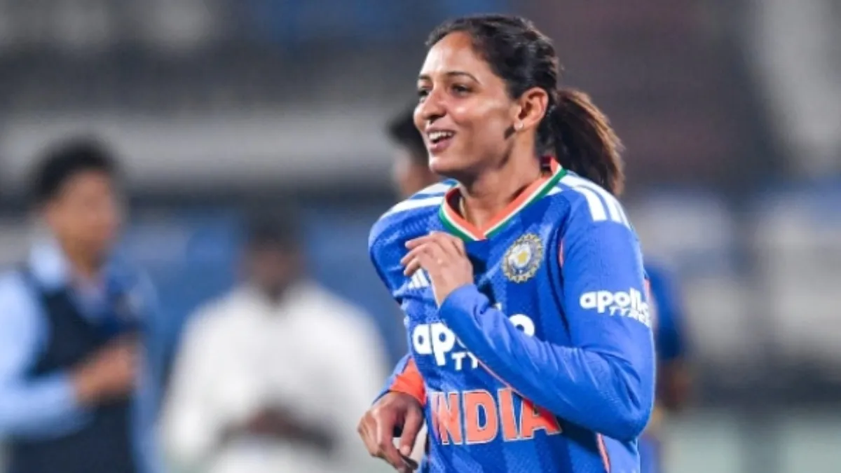 Harmanpreet Kaur: ಟೀಮ್ ಇಂಡಿಯಾ ನಾಯಕತ್ವದ ಸ್ಥಾನದಿಂದ ದಿಢೀರ್ ಕೆಳಗಿಳಿದ ಹರ್ಮನ್‌ಪ್ರೀತ್ ಕೌರ್.. ಮುಂದಿನ ಕ್ಯಾಪ್ಟನ್ ಯಾರು?
