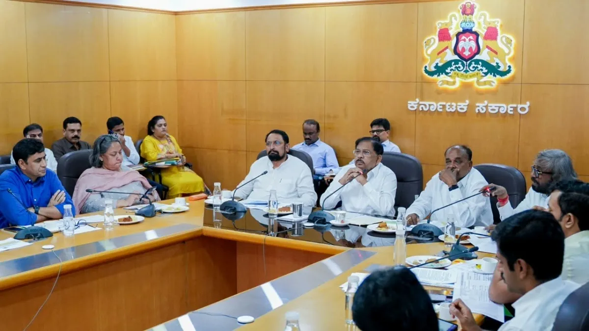 ಕರ್ನಾಟಕದಲ್ಲಿ ಭೀಕರ ಬರ: ತುರ್ತು ಪರಿಹಾರ ಕೋರಿ ಕೇಂದ್ರ ಗೃಹ, ಕೃಷಿ ಸಚಿವರಿಗೆ ಡಾ. ಜಿ. ಪರಮೇಶ್ವರ ಪತ್ರ