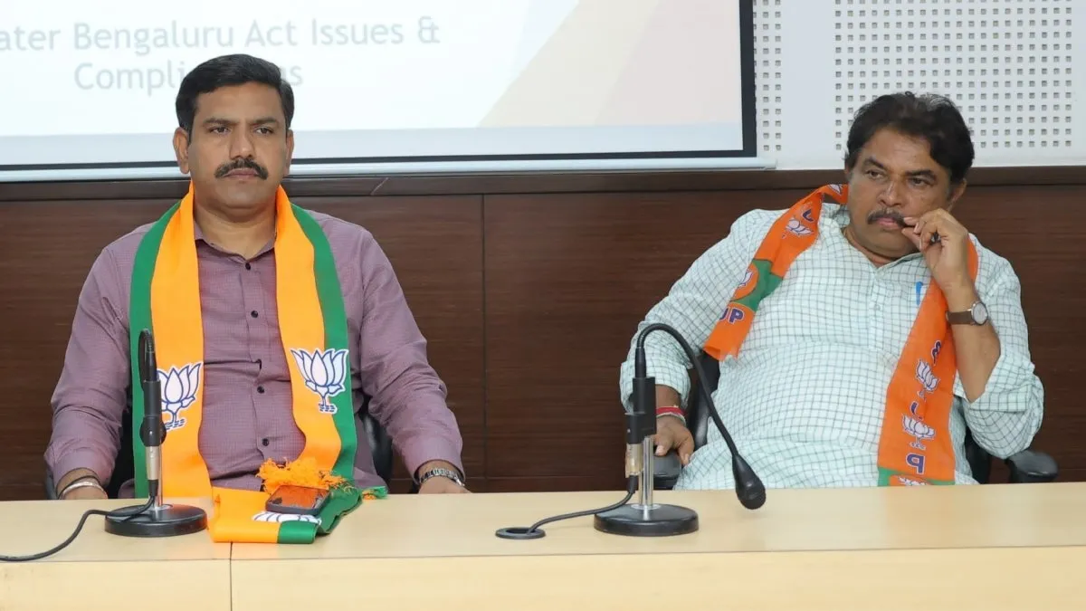 ಬಿಜೆಪಿಯಲ್ಲಿ ನವೆಂಬರ್‌ ಕ್ರಾಂತಿ; ವಿಜಯೇಂದ್ರ, ಆರ್. ಅಶೋಕ್ ಸ್ಥಾನಕ್ಕೆ ಕುತ್ತು? ರೇಸ್‌ನಲ್ಲಿ ಯಾರೆಲ್ಲ ಇದ್ದಾರೆ?