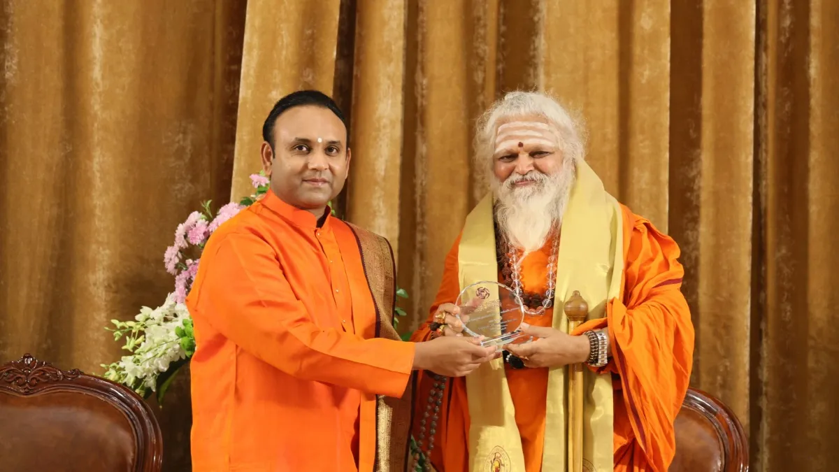 ರಾಜಕೀಯದಲ್ಲಿ ಧರ್ಮದ ಪಾತ್ರವೇನು? ನೊಣವಿನಕೆರೆ ಶ್ರೀಗಳ ಮಾತಿನ ಹಿಂದಿನ ಸಂದೇಶವೇನು?
