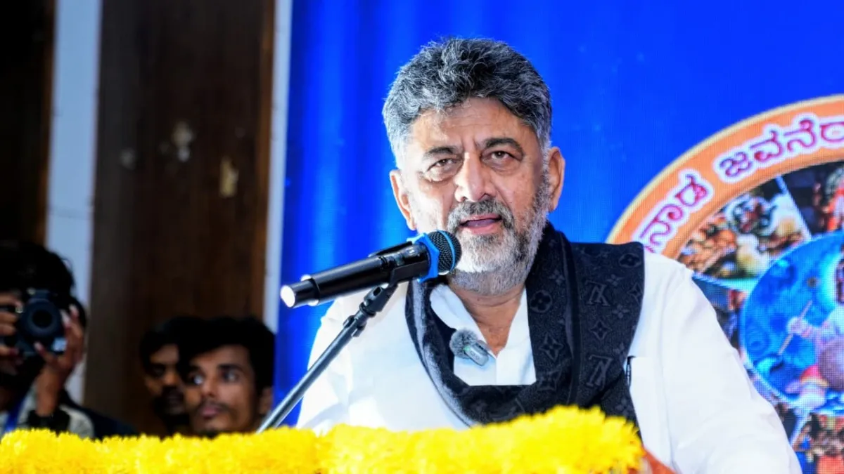 SIR ವಿವಾದ: ಕಾಂಗ್ರೆಸ್‌, ರಾಹುಲ್‌ ಗಾಂಧಿ ಹೋರಾಟಕ್ಕೆ ಮಣಿದ ಚುನಾವಣಾ ಆಯೋಗ: ಡಿ ಕೆ ಶಿವಕುಮಾರ್‌