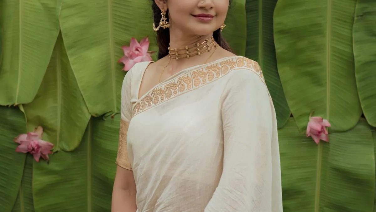 பாளையத்து அம்மன் பட நடிகையை நியாபகம் இருக்கா? 45 வயதில் இப்போ எப்படி இருக்காங்கனு பாருங்க!