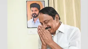 என்ன இன்னைக்கு ரொம்ப ஜாம் ஆகுது! சின்னத்தை மாற்றி வாக்கு கேட்ட செங்கோட்டையன்! அடுத்து ட்விஸ்ட்!