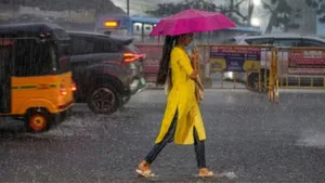 நீலகிரி தொடங்கி மதுரை வரை.. கொட்டி  தீர்க்கப்போகும் கனமழை! 5 மாவட்டங்களுக்கு அலர்ட்!