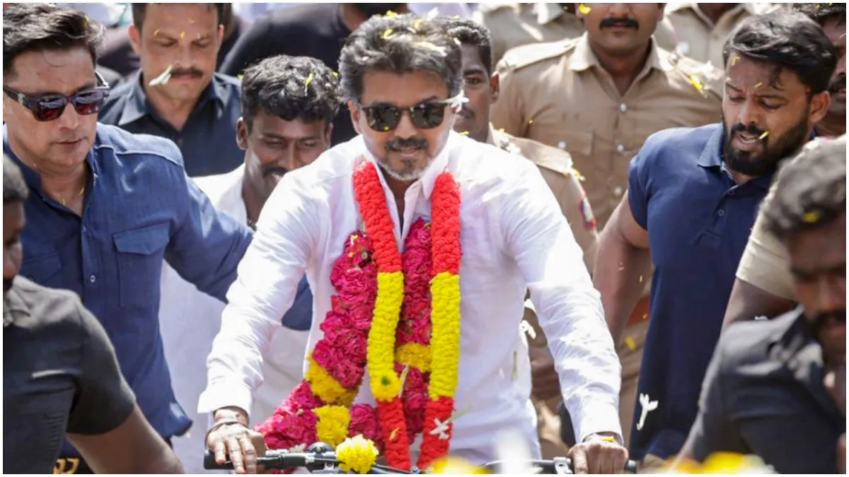 காங்கிரஸ், பாஜக கோட்டையில் குறிவைக்கும் தவெக.. விஜய்யின் பிரச்சார பயணம் தற்செயலானது அல்ல!