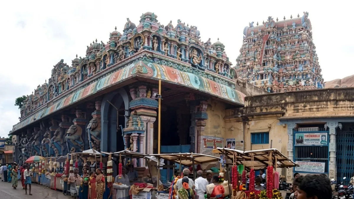 திருப்பரங்குன்றம் கோவில் அறங்காவலர் குழு கூண்டோடு ராஜினாமா.. திடீர் பரபரப்பு!