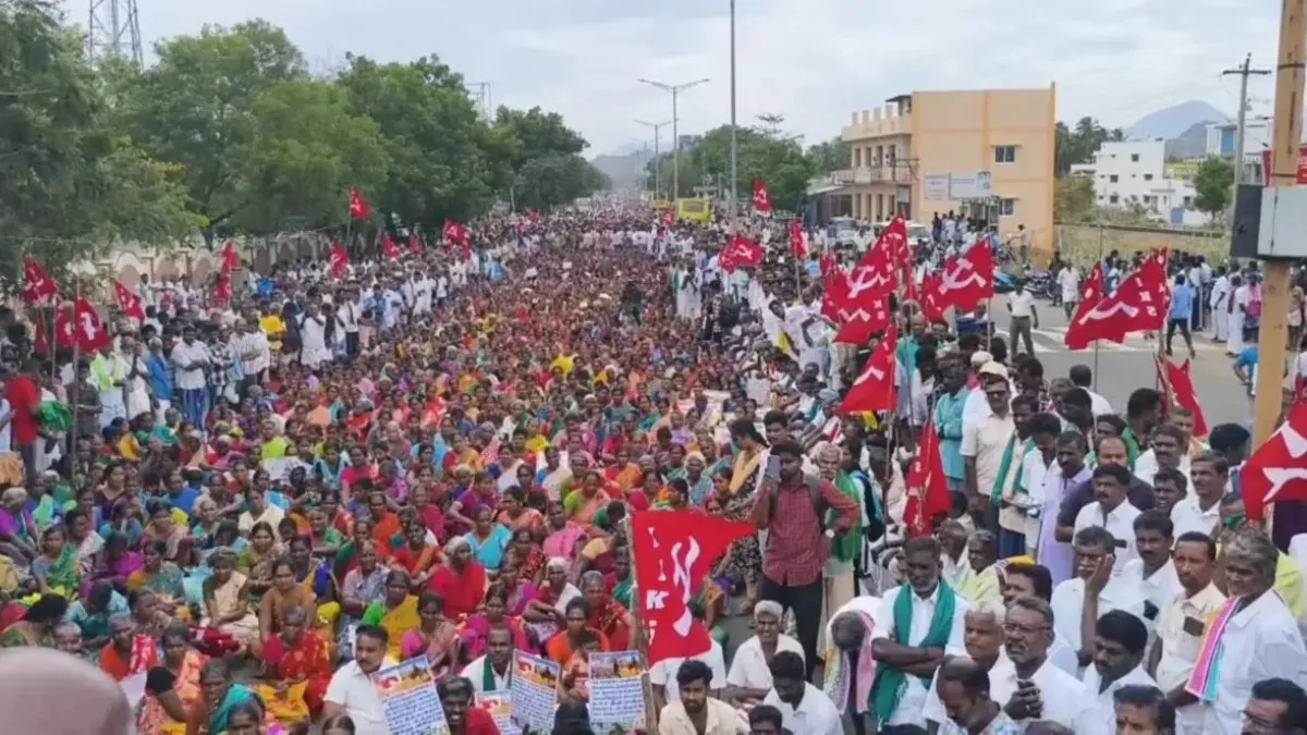 “சொந்த நாட்டிலேயே அகதிகளாக..” வருசநாடு, மேகமலை உள்ளிட்ட 98 மலை கிராம மக்கள் தொடர் போராட்டம்!